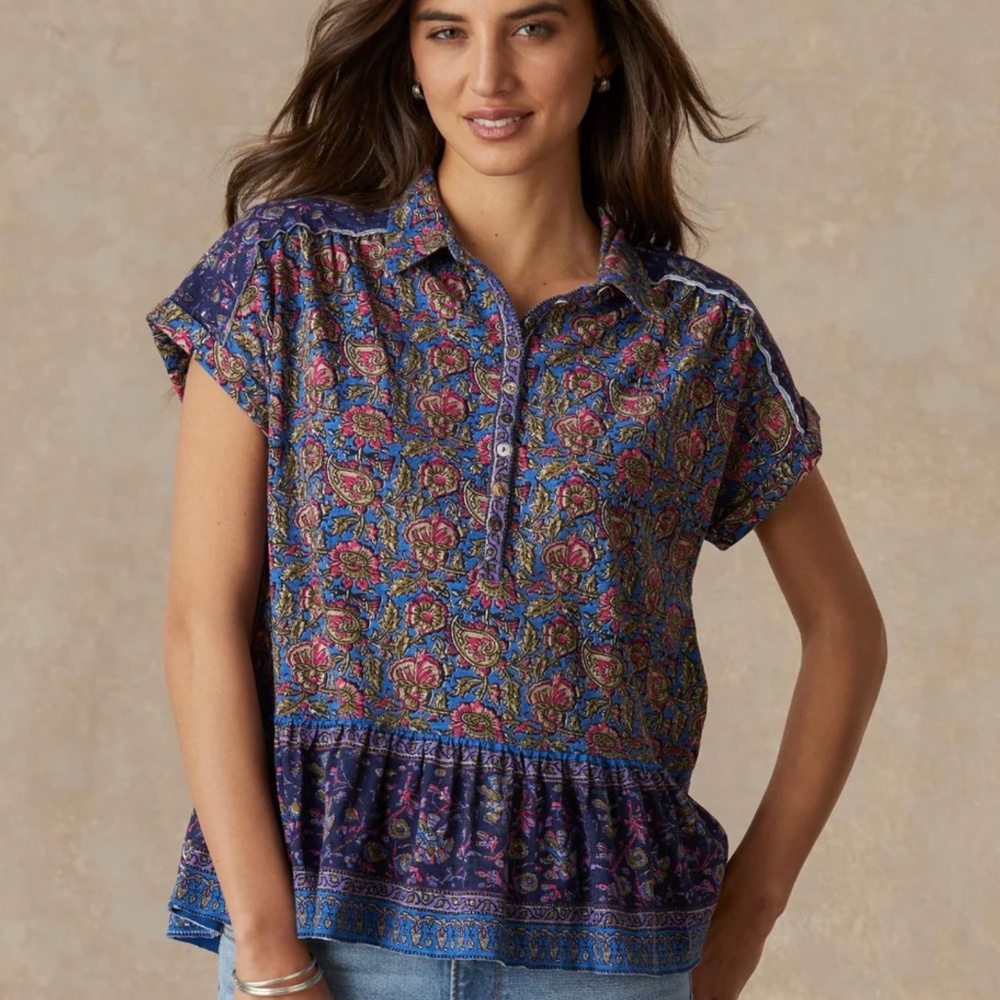 NWOT Sundance Calista Mixed Top Navy Floral M